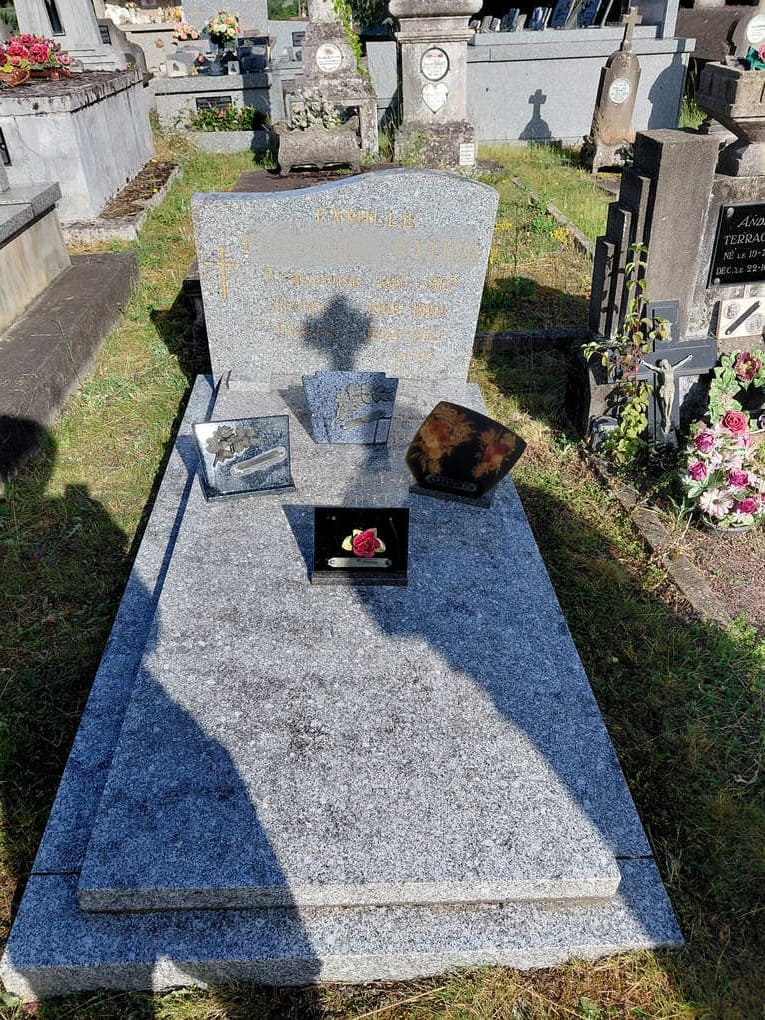après nettoyage tombe 2